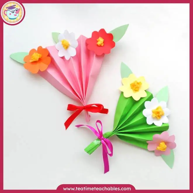 Beautiful Bunch of Flowers Fan Craft