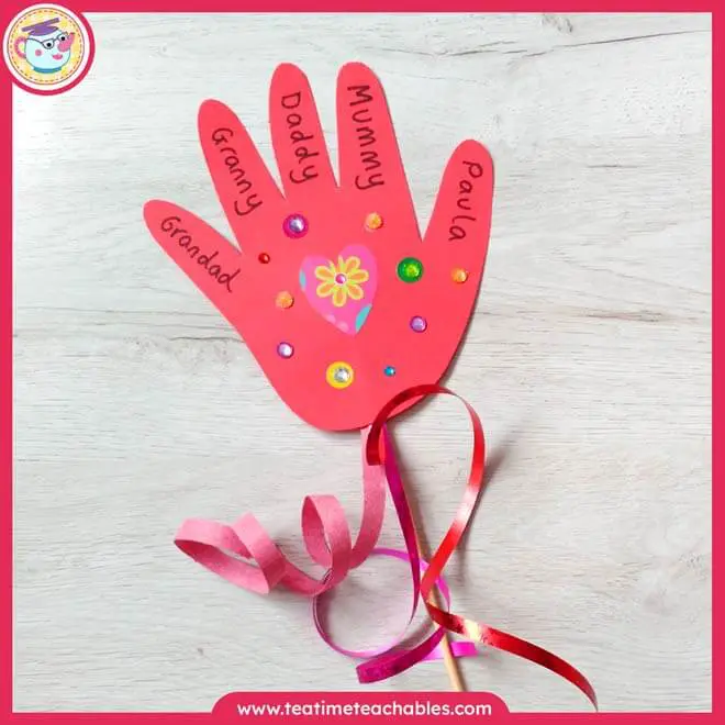 Love Hand – Valentine’s Day Craft