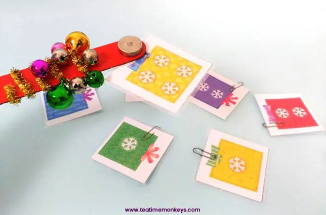 Santa´s Sack - 3 in 1 Christmas Match Game - Tea Time Monkeys