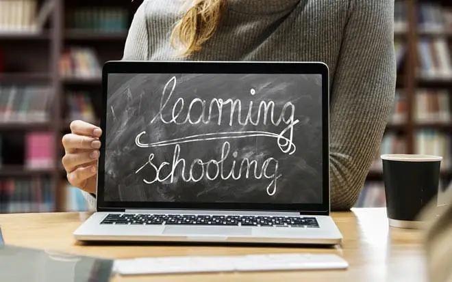 learn-3653428_1920